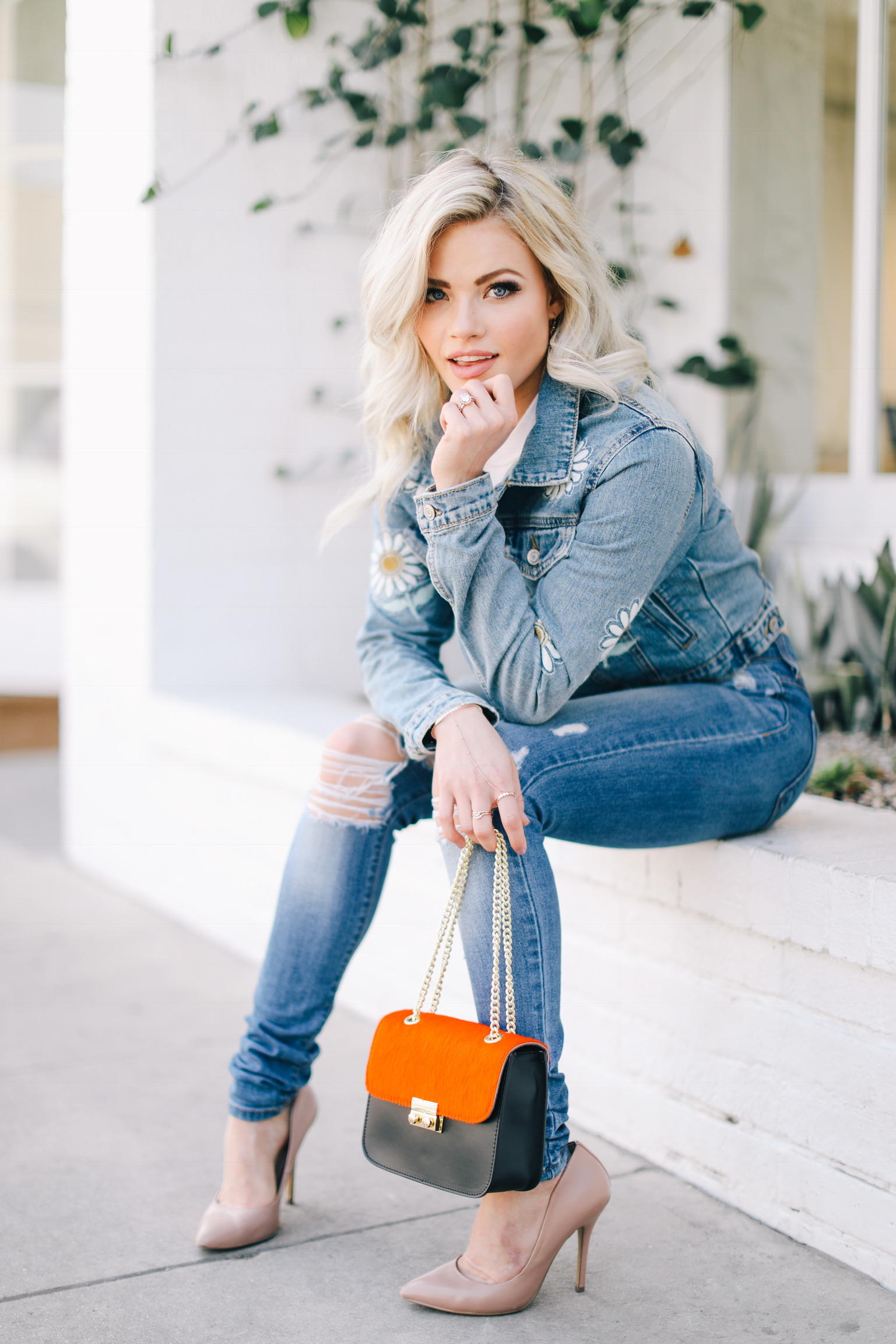 Giveaway with The Lady Bag! - Witney Carson